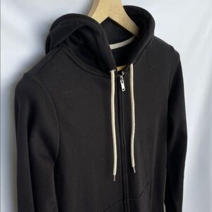 GAP Black Zip-Up Hoodie with Contrast Drawstrings Size M